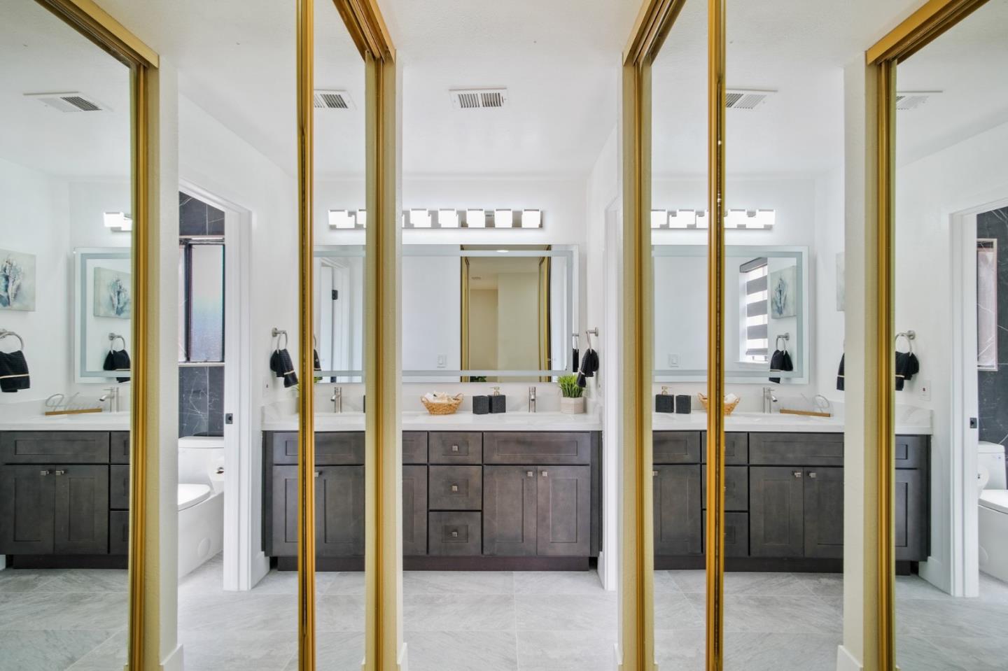 Detail Gallery Image 24 of 54 For 2743 Gamble Ct, Hayward,  CA 94542 - 3 Beds | 2/1 Baths