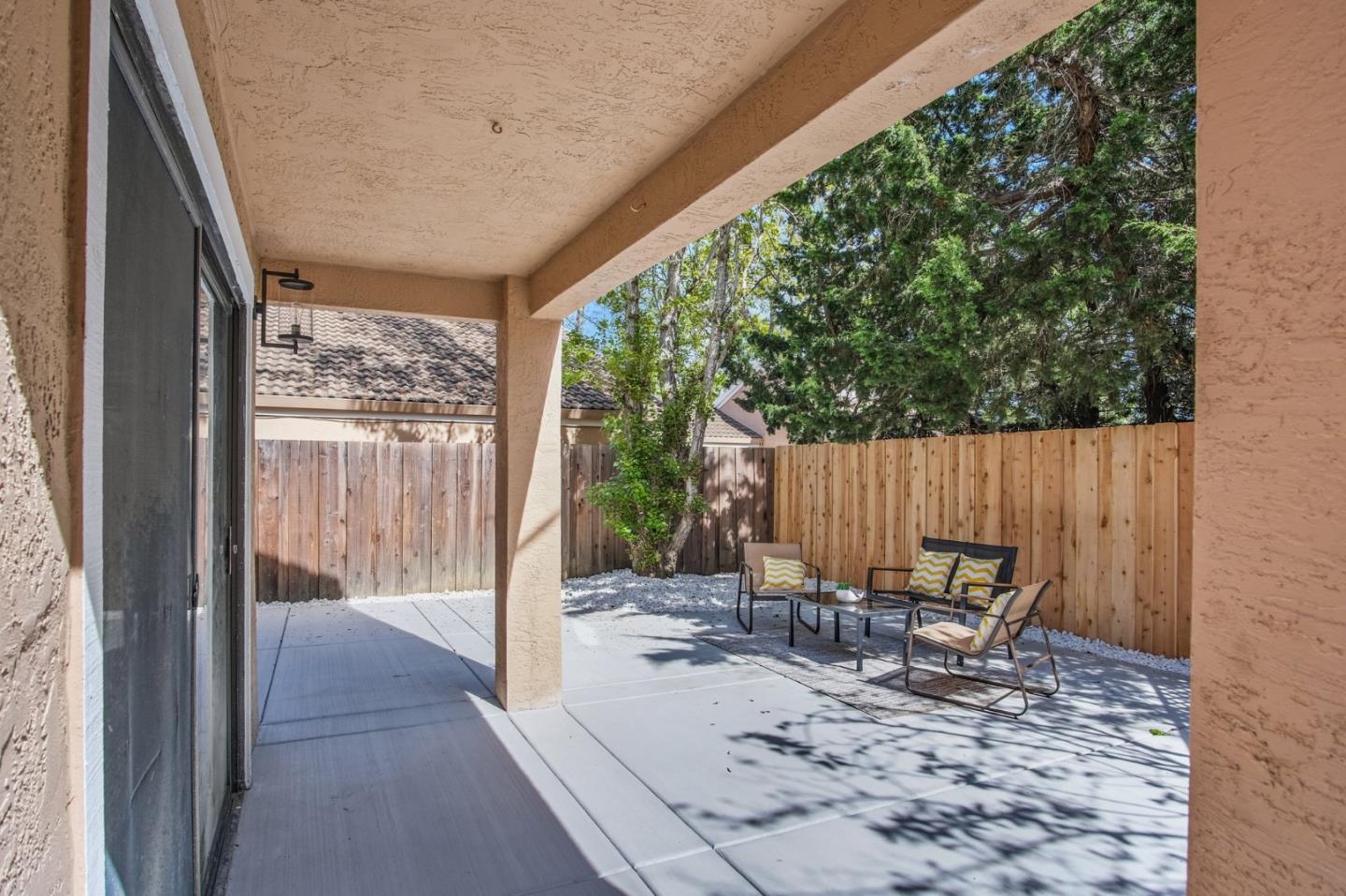 Detail Gallery Image 36 of 54 For 2743 Gamble Ct, Hayward,  CA 94542 - 3 Beds | 2/1 Baths