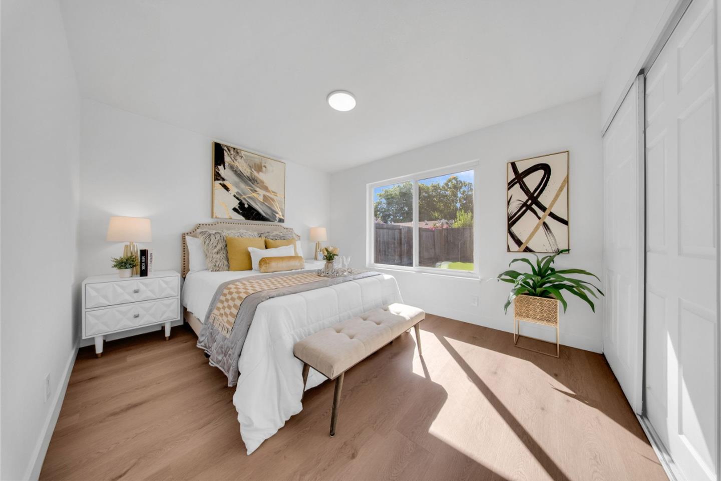Detail Gallery Image 16 of 37 For 227 Martinvale Ln, San Jose,  CA 95119 - 4 Beds | 2 Baths