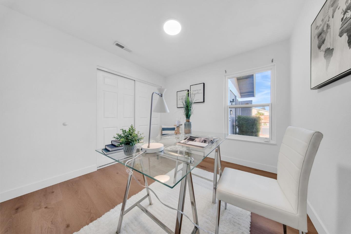 Detail Gallery Image 25 of 37 For 227 Martinvale Ln, San Jose,  CA 95119 - 4 Beds | 2 Baths