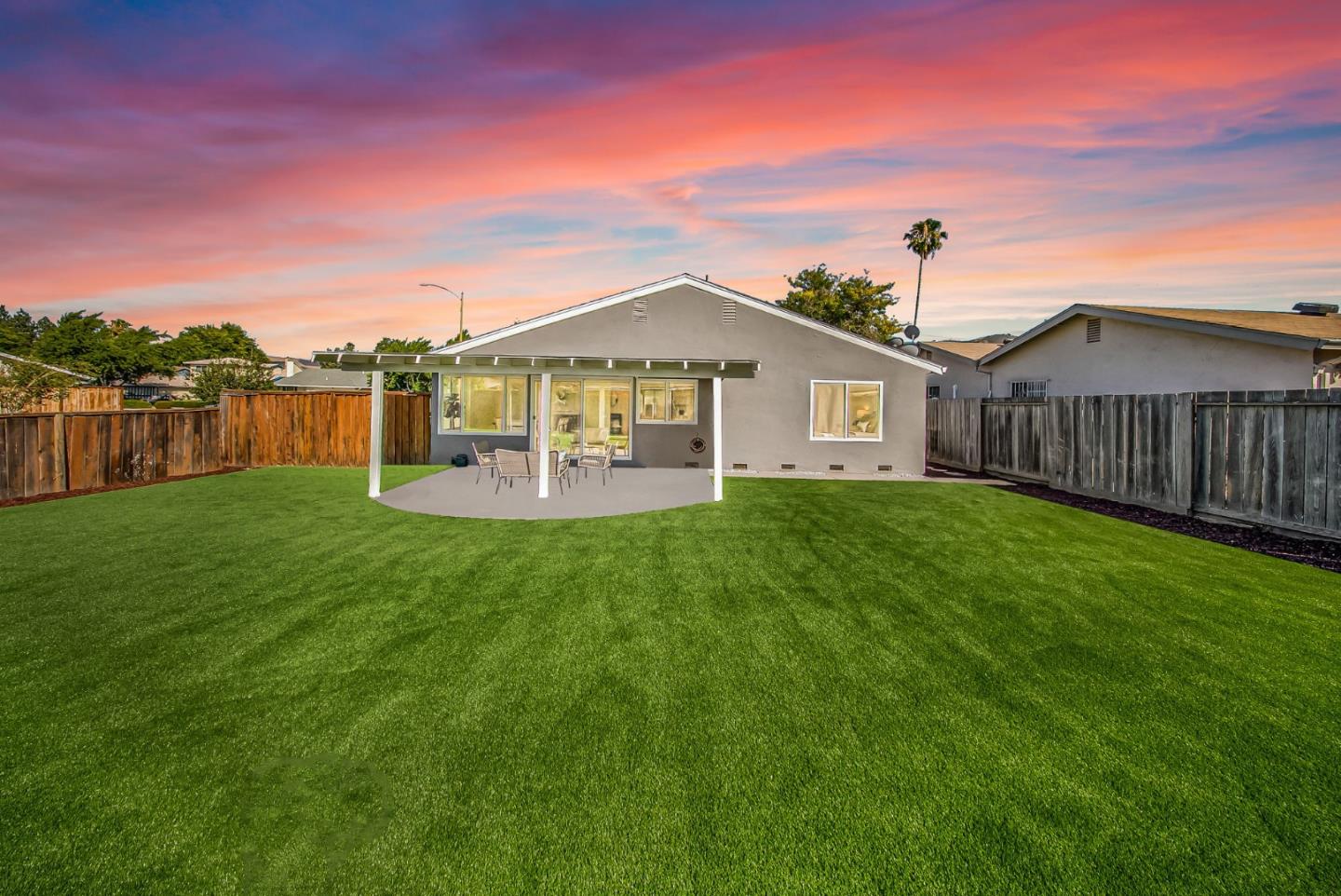 Detail Gallery Image 28 of 37 For 227 Martinvale Ln, San Jose,  CA 95119 - 4 Beds | 2 Baths