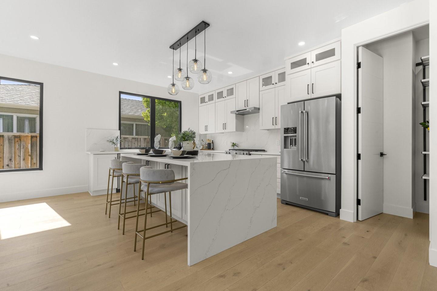 Detail Gallery Image 13 of 66 For 1666 Kevin Dr, San Jose,  CA 95124 - 4 Beds | 4/1 Baths