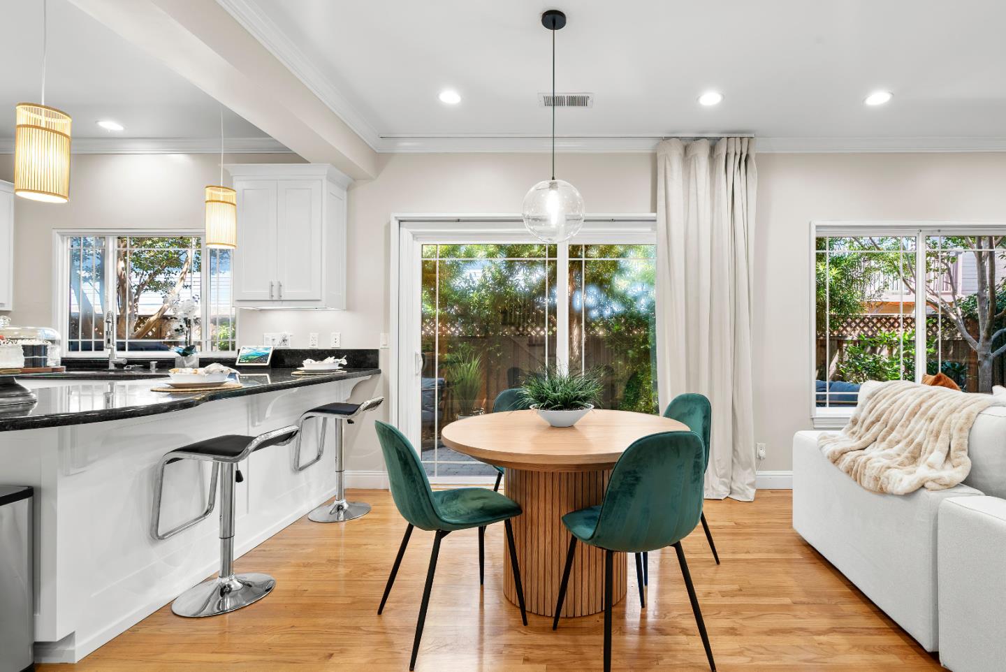 Detail Gallery Image 21 of 48 For 137 Kennedy Ave, Campbell,  CA 95008 - 3 Beds | 2/1 Baths