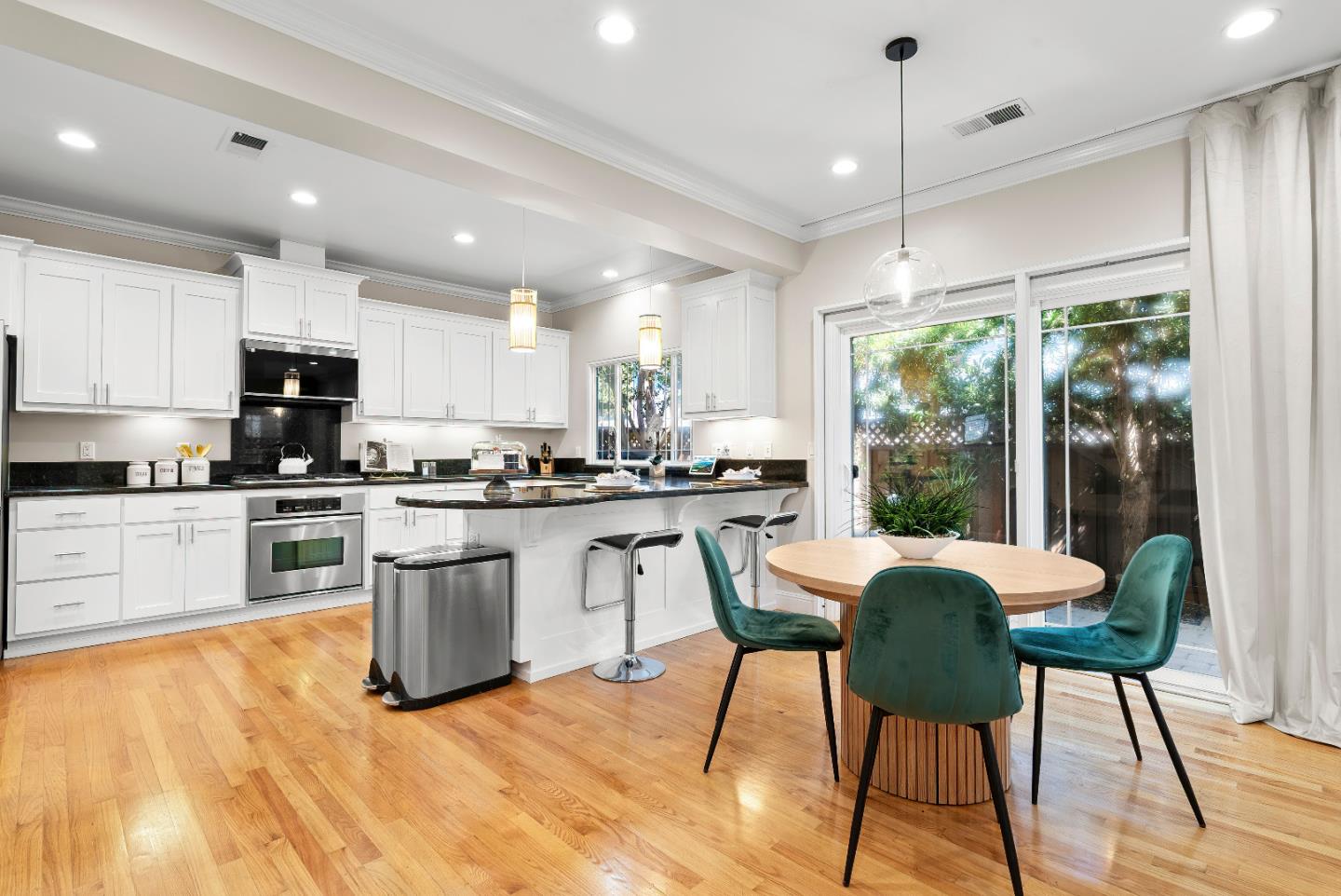Detail Gallery Image 22 of 48 For 137 Kennedy Ave, Campbell,  CA 95008 - 3 Beds | 2/1 Baths