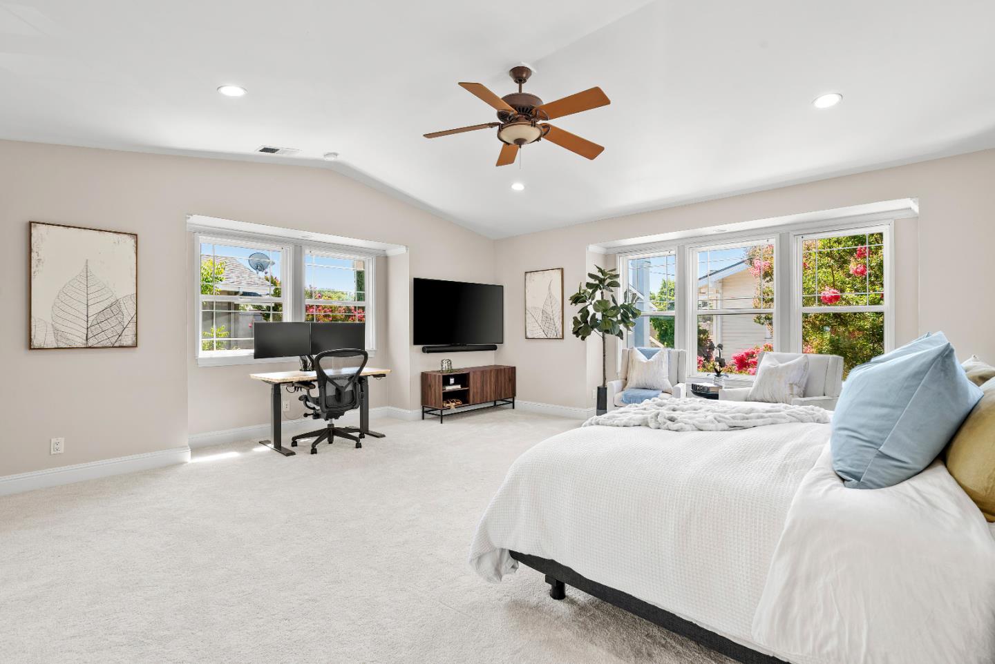 Detail Gallery Image 5 of 48 For 137 Kennedy Ave, Campbell,  CA 95008 - 3 Beds | 2/1 Baths