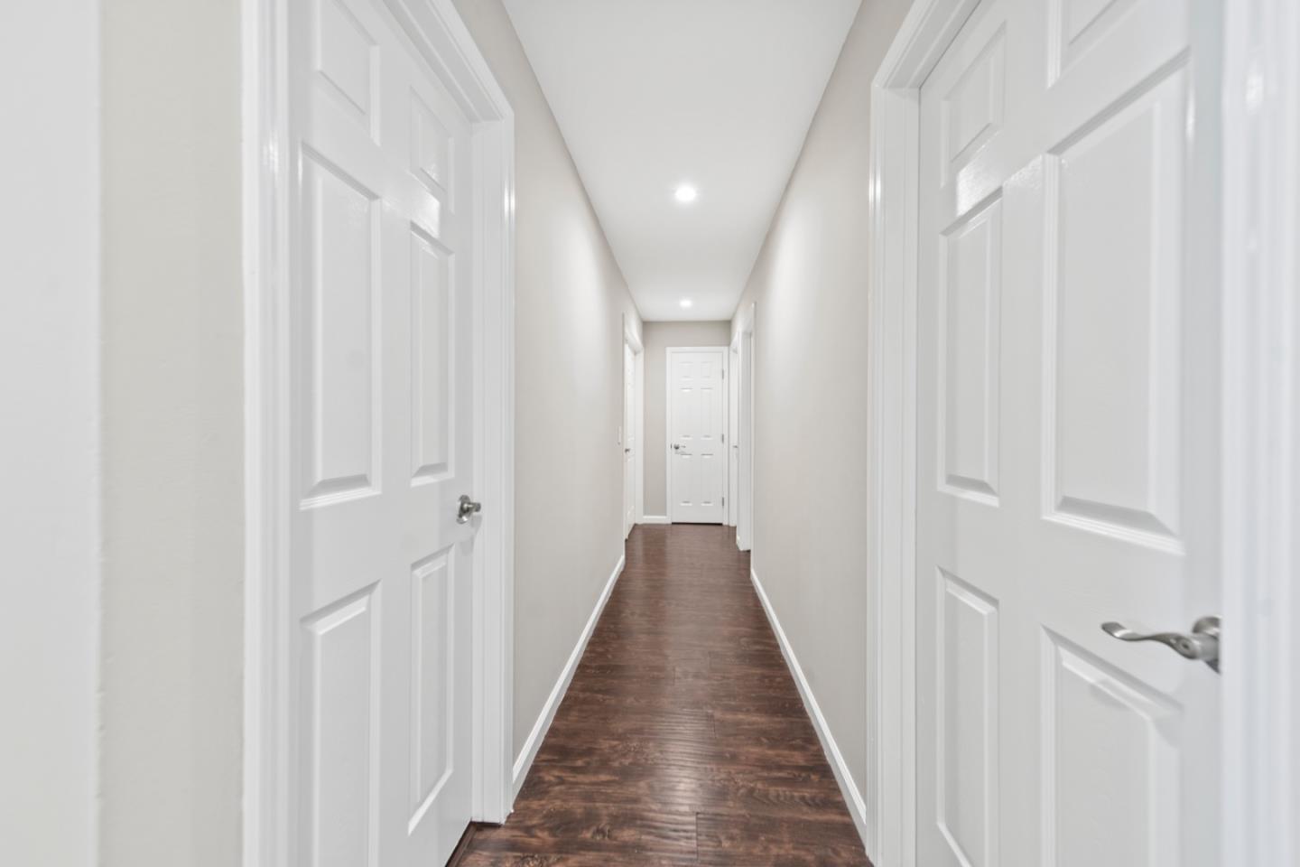 Detail Gallery Image 14 of 30 For 125 Juneberry, San Jose,  CA 95136 - 5 Beds | 2 Baths