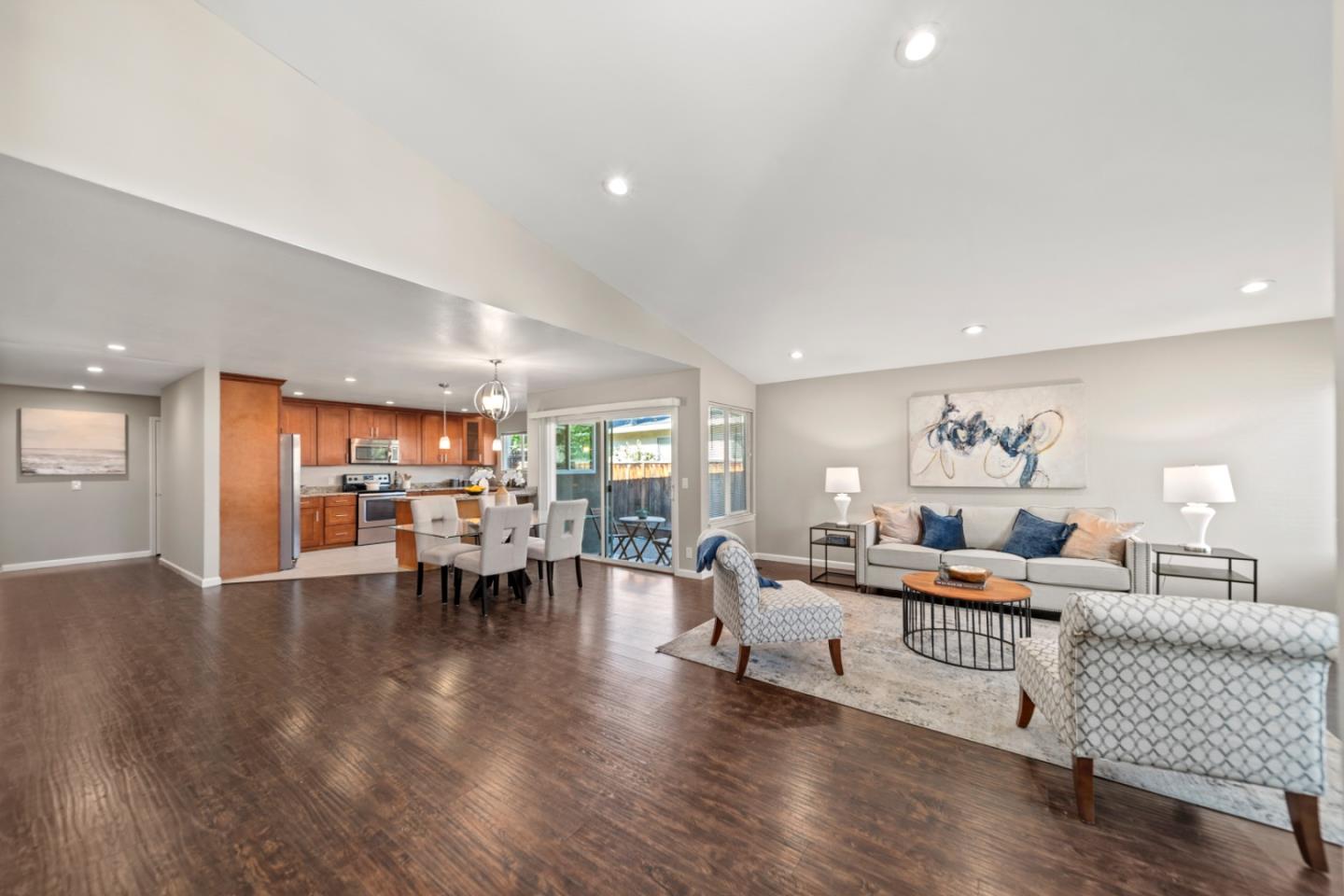 Detail Gallery Image 3 of 30 For 125 Juneberry, San Jose,  CA 95136 - 5 Beds | 2 Baths