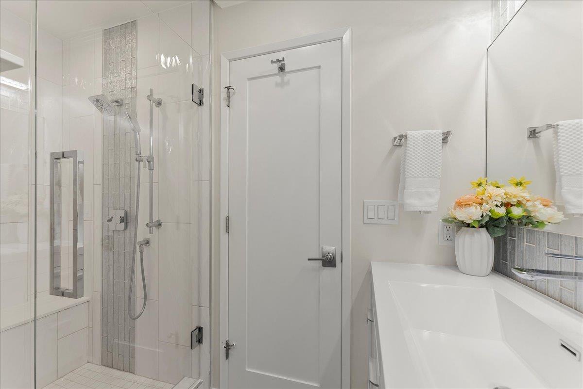 Detail Gallery Image 20 of 39 For 5342 Rucker Dr, San Jose,  CA 95124 - 3 Beds | 2 Baths