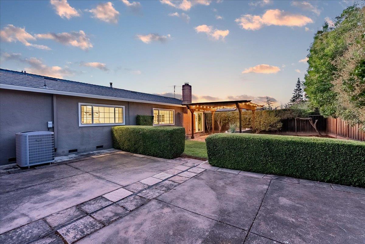 Detail Gallery Image 34 of 39 For 5342 Rucker Dr, San Jose,  CA 95124 - 3 Beds | 2 Baths