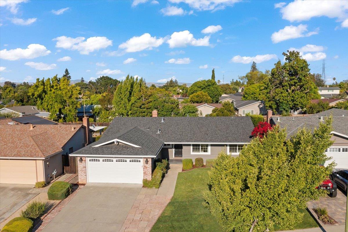Detail Gallery Image 6 of 39 For 5342 Rucker Dr, San Jose,  CA 95124 - 3 Beds | 2 Baths