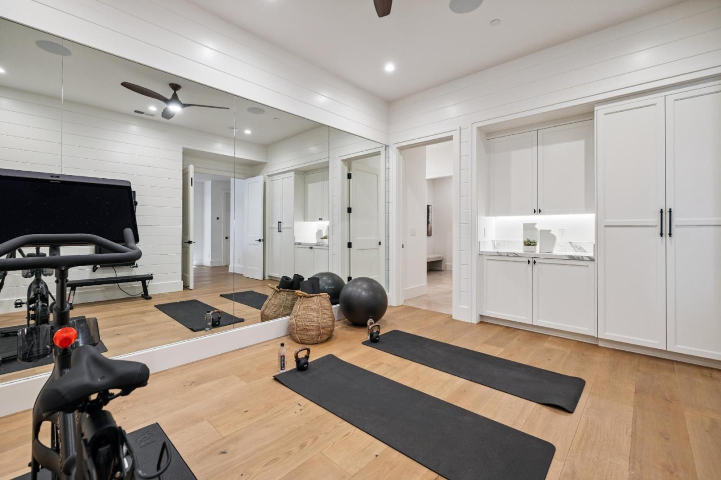 Detail Gallery Image 54 of 92 For 55 Irving Ave, Atherton,  CA 94027 - 8 Beds | 9/2 Baths