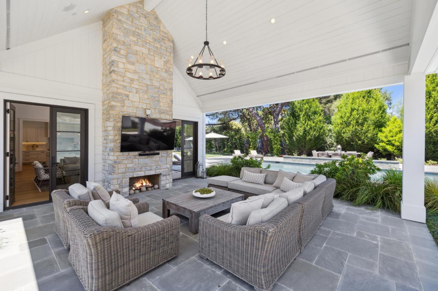 Detail Gallery Image 75 of 92 For 55 Irving Ave, Atherton,  CA 94027 - 8 Beds | 9/2 Baths
