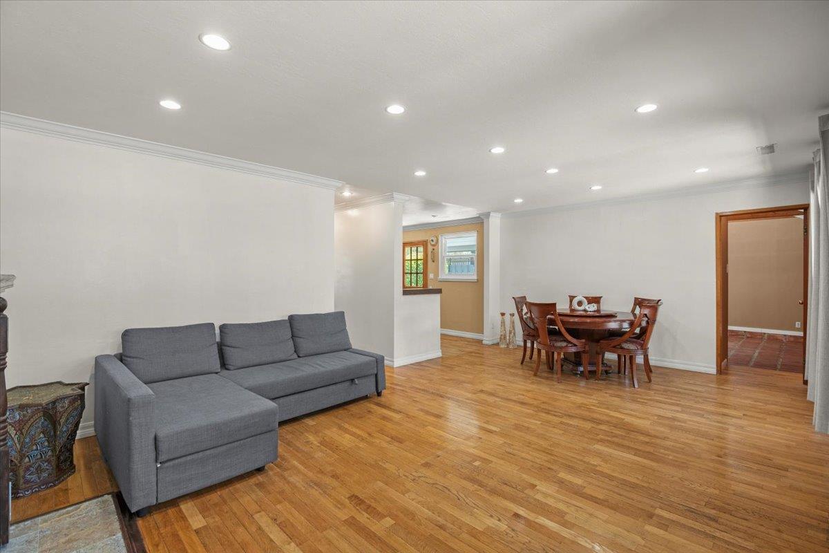 Detail Gallery Image 6 of 26 For 2626 Baldwin Ln, Walnut Creek,  CA 94597 - 2 Beds | 1 Baths