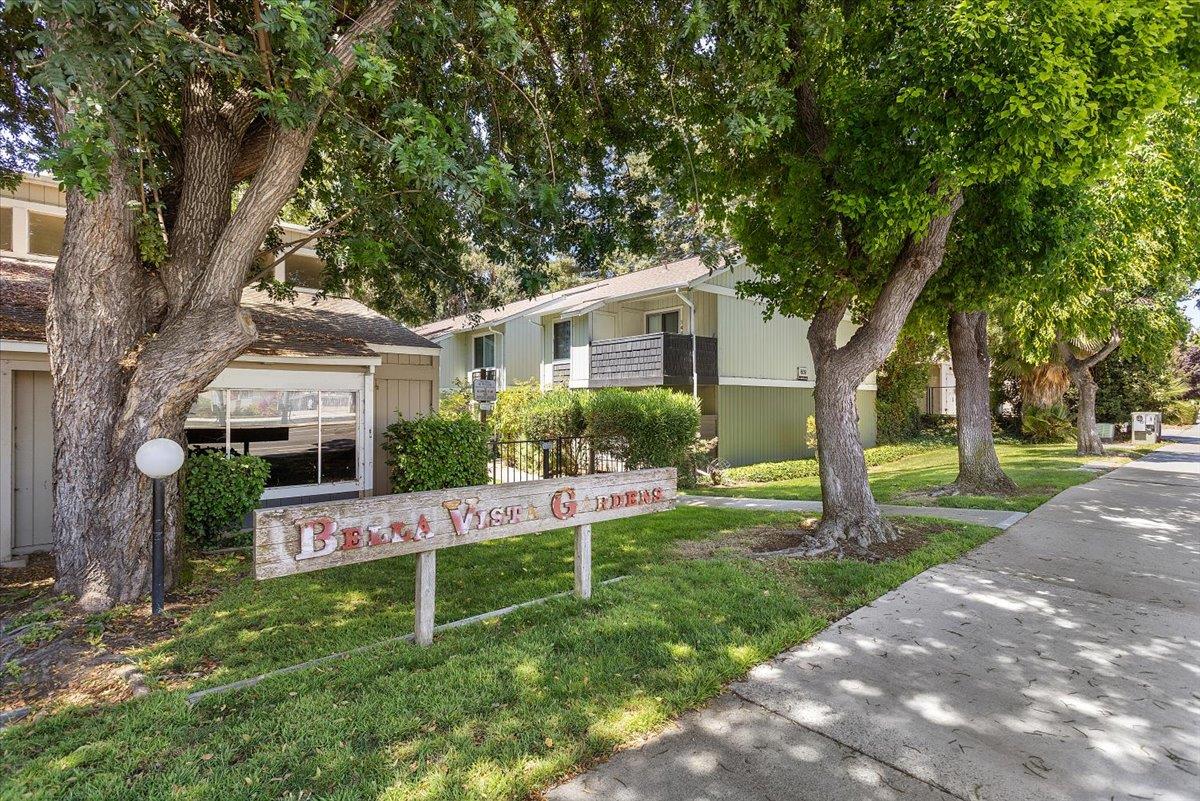 Detail Gallery Image 4 of 32 For 2623 Gimelli Pl #139,  San Jose,  CA 95133 - 2 Beds | 2 Baths