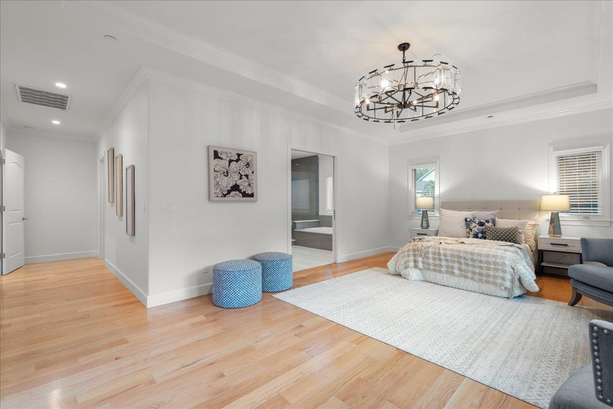 Detail Gallery Image 19 of 57 For 15211 Becky Ln, Monte Sereno,  CA 95030 - 5 Beds | 4/1 Baths