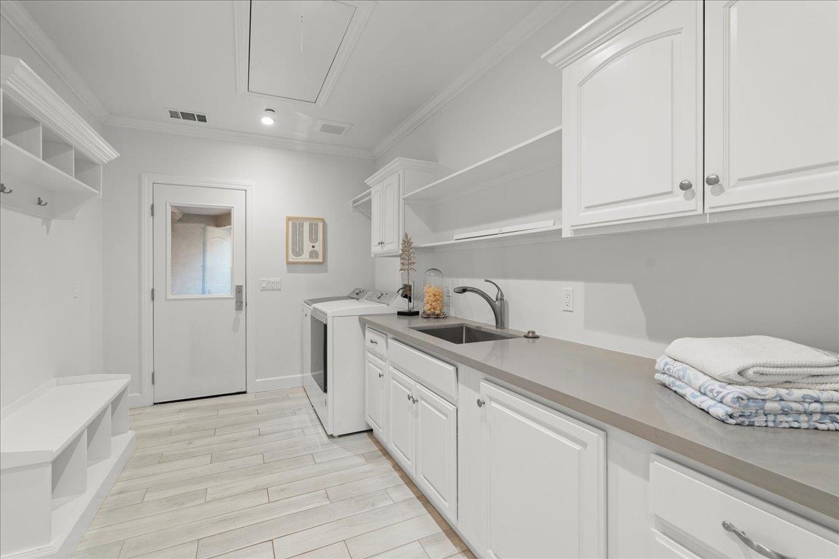Detail Gallery Image 42 of 57 For 15211 Becky Ln, Monte Sereno,  CA 95030 - 5 Beds | 4/1 Baths