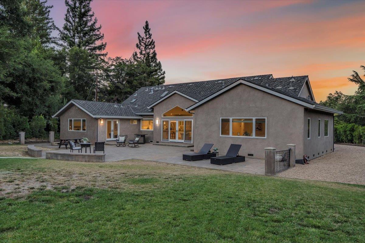 Detail Gallery Image 43 of 57 For 15211 Becky Ln, Monte Sereno,  CA 95030 - 5 Beds | 4/1 Baths