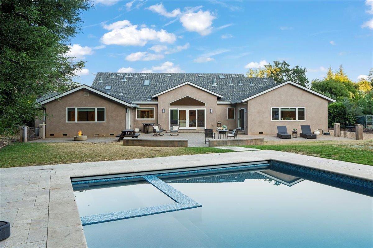 Detail Gallery Image 44 of 57 For 15211 Becky Ln, Monte Sereno,  CA 95030 - 5 Beds | 4/1 Baths