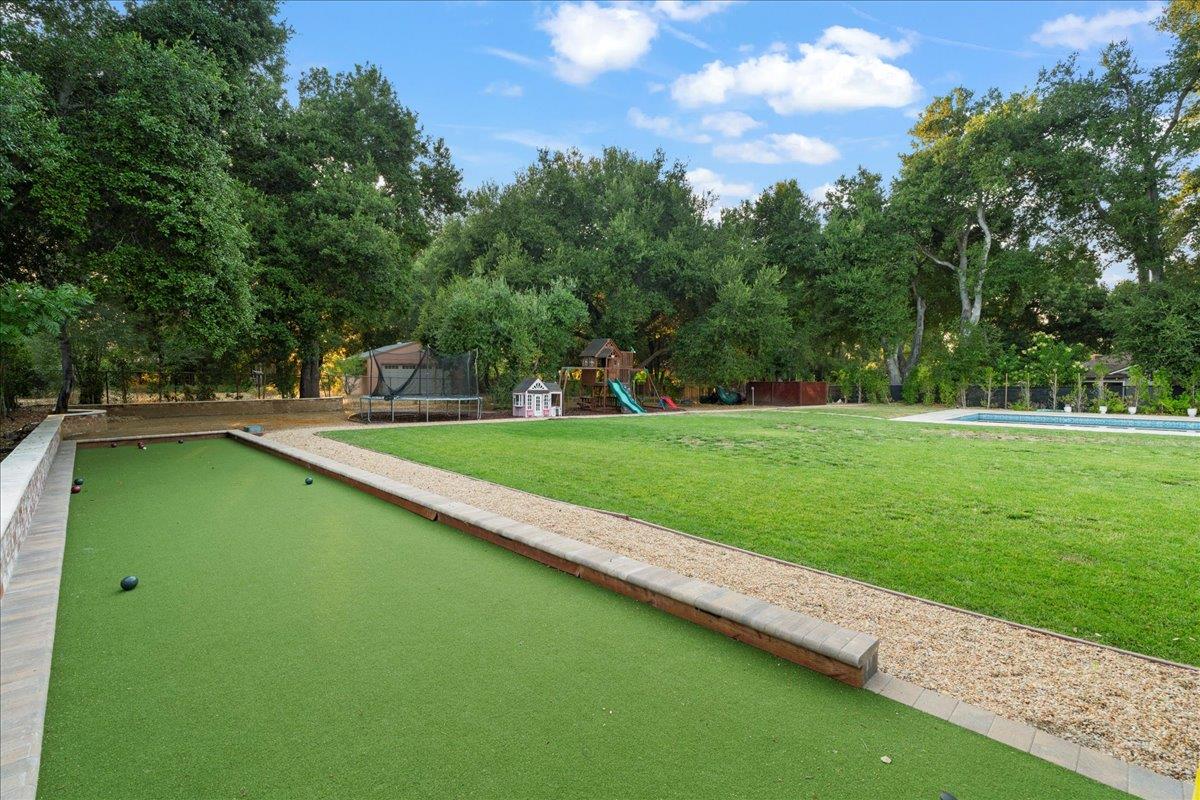 Detail Gallery Image 48 of 57 For 15211 Becky Ln, Monte Sereno,  CA 95030 - 5 Beds | 4/1 Baths