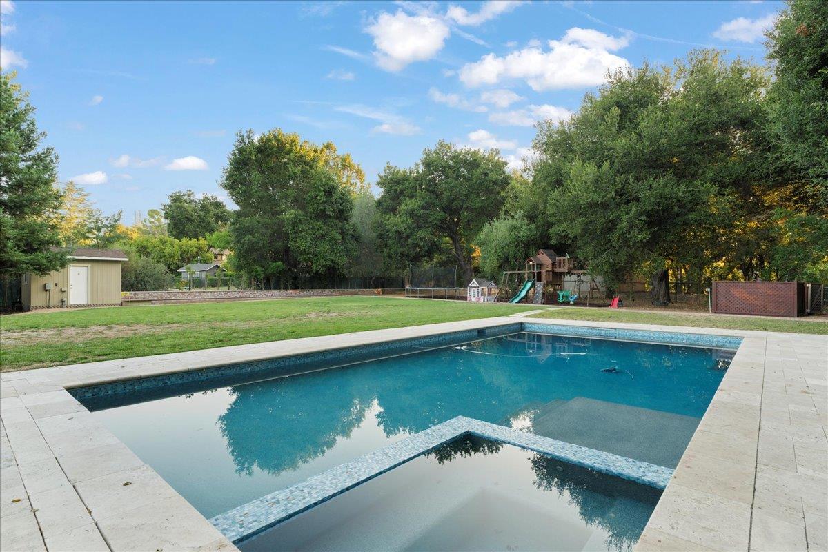 Detail Gallery Image 54 of 57 For 15211 Becky Ln, Monte Sereno,  CA 95030 - 5 Beds | 4/1 Baths