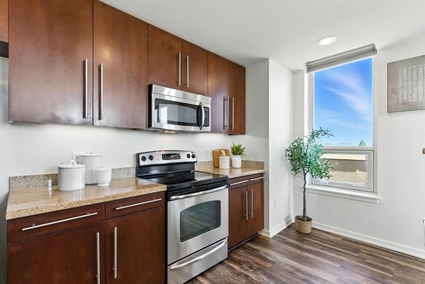 Detail Gallery Image 12 of 50 For 1375 Lick Ave #928,  San Jose,  CA 95110 - 2 Beds | 2 Baths