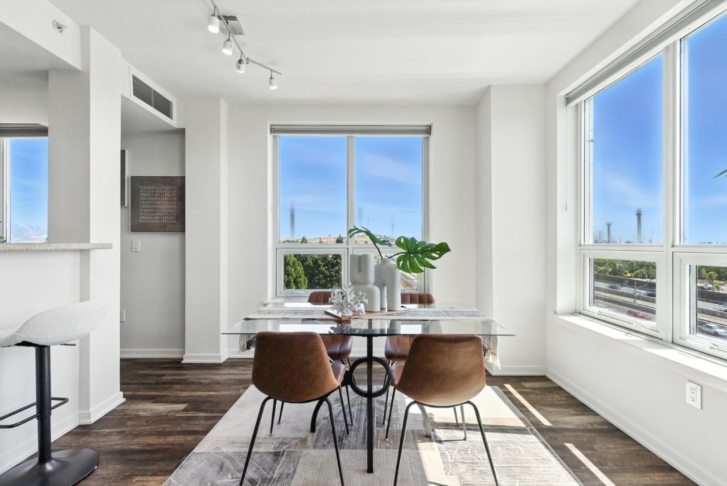 Detail Gallery Image 6 of 50 For 1375 Lick Ave #928,  San Jose,  CA 95110 - 2 Beds | 2 Baths