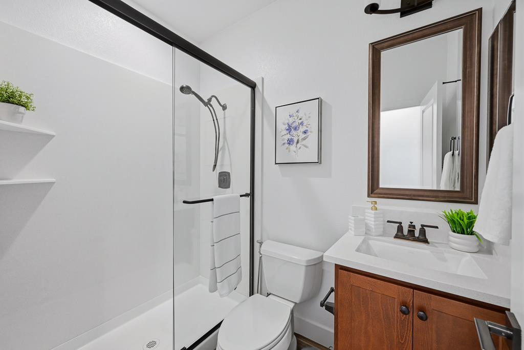 Detail Gallery Image 27 of 74 For 1372 S Melville Ln, Tracy,  CA 95391 - 4 Beds | 3 Baths