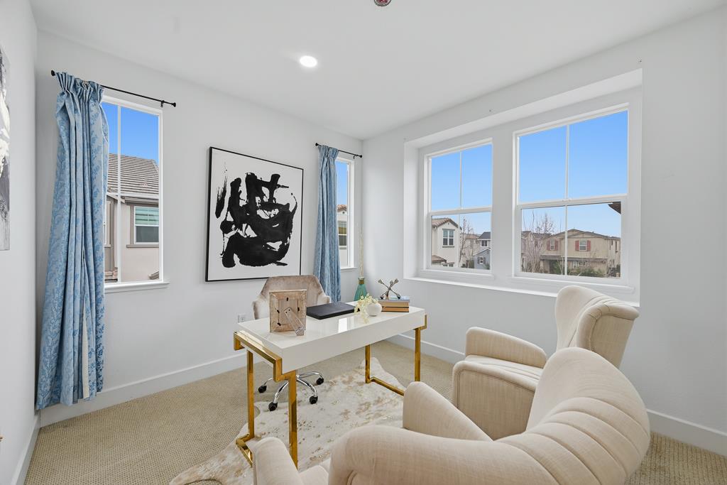 Detail Gallery Image 34 of 74 For 1372 S Melville Ln, Tracy,  CA 95391 - 4 Beds | 3 Baths