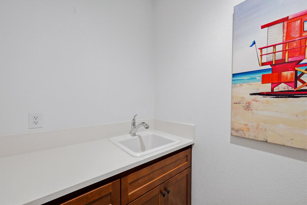 Detail Gallery Image 46 of 74 For 1372 S Melville Ln, Tracy,  CA 95391 - 4 Beds | 3 Baths