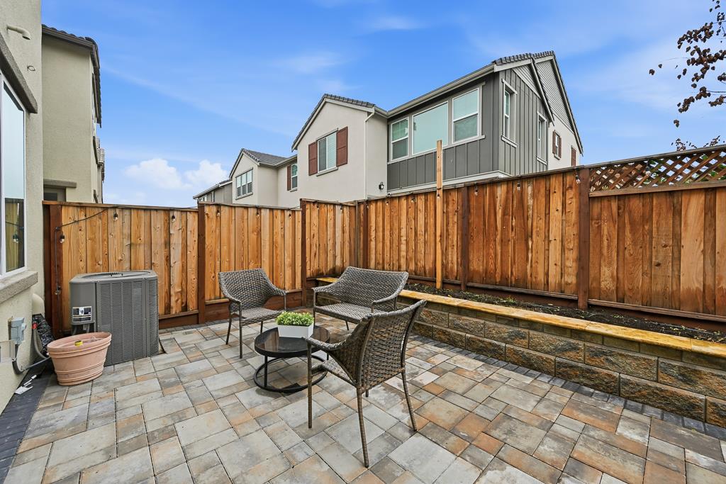 Detail Gallery Image 66 of 74 For 1372 S Melville Ln, Tracy,  CA 95391 - 4 Beds | 3 Baths