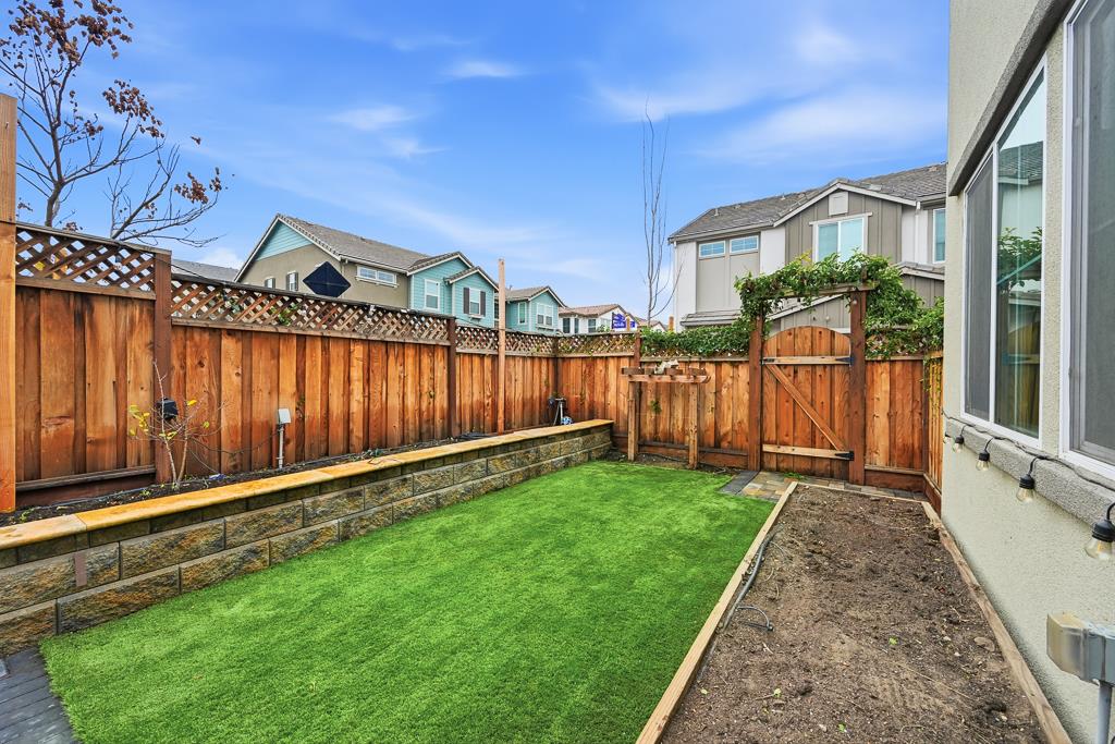 Detail Gallery Image 67 of 74 For 1372 S Melville Ln, Tracy,  CA 95391 - 4 Beds | 3 Baths