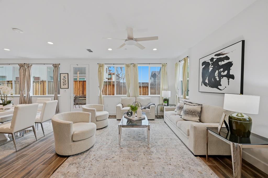 Detail Gallery Image 7 of 74 For 1372 S Melville Ln, Tracy,  CA 95391 - 4 Beds | 3 Baths