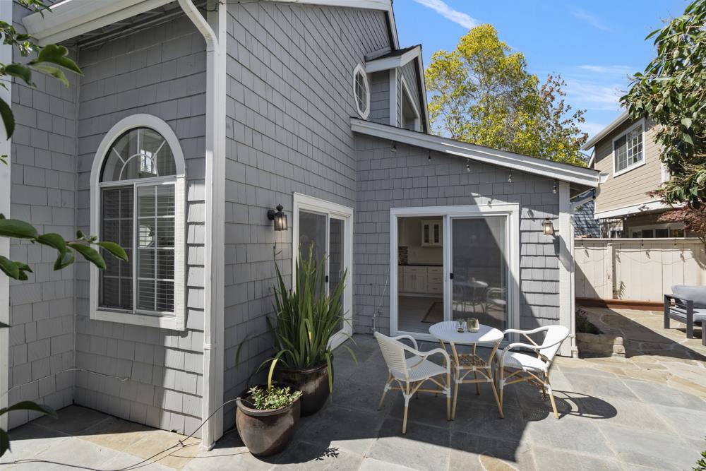 Detail Gallery Image 12 of 62 For 116 Williams Ln, Foster City,  CA 94404 - 3 Beds | 2/1 Baths