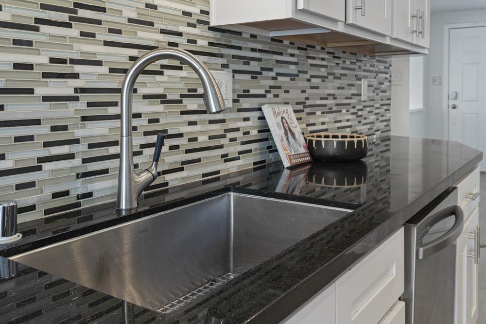 Detail Gallery Image 18 of 62 For 116 Williams Ln, Foster City,  CA 94404 - 3 Beds | 2/1 Baths