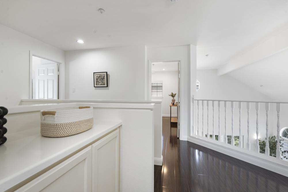 Detail Gallery Image 28 of 62 For 116 Williams Ln, Foster City,  CA 94404 - 3 Beds | 2/1 Baths