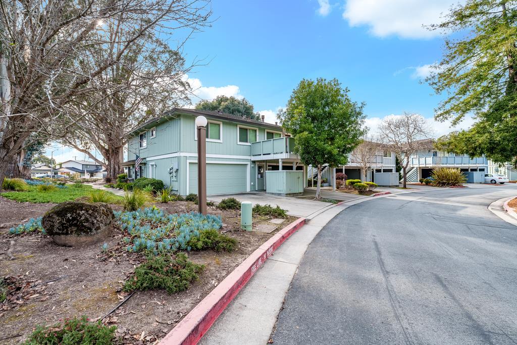 Detail Gallery Image 19 of 29 For 1133 Callas Ln #2,  Capitola,  CA 95010 - 2 Beds | 1 Baths