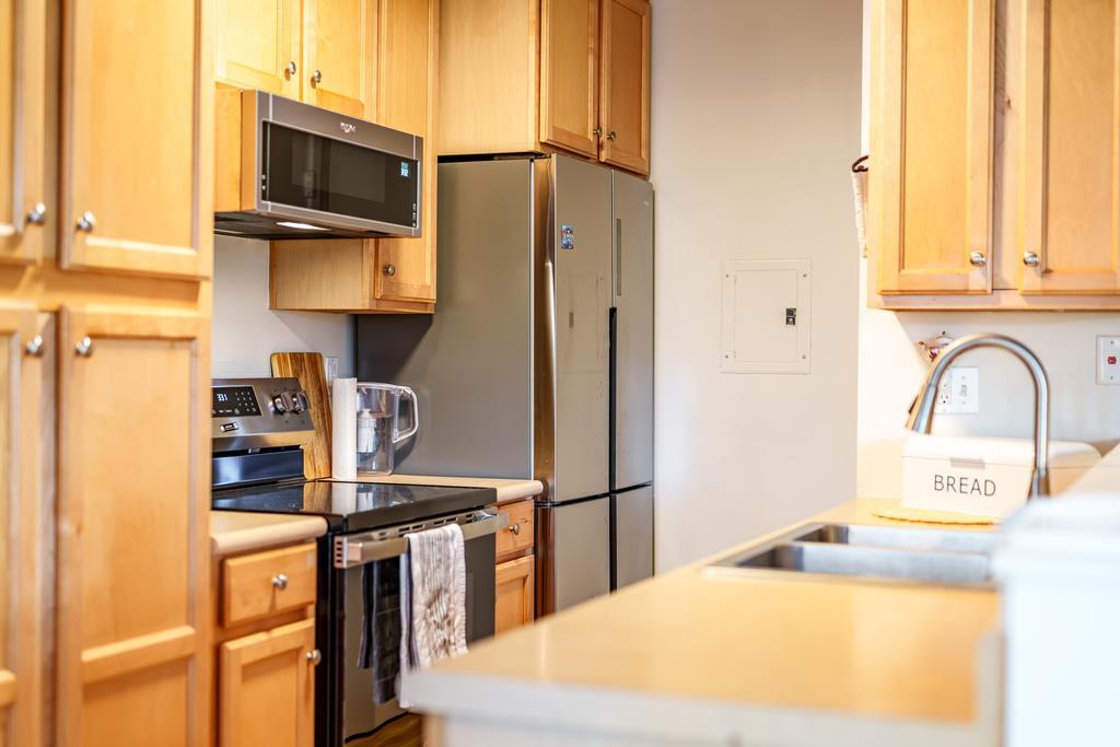 Detail Gallery Image 7 of 29 For 1133 Callas Ln #2,  Capitola,  CA 95010 - 2 Beds | 1 Baths