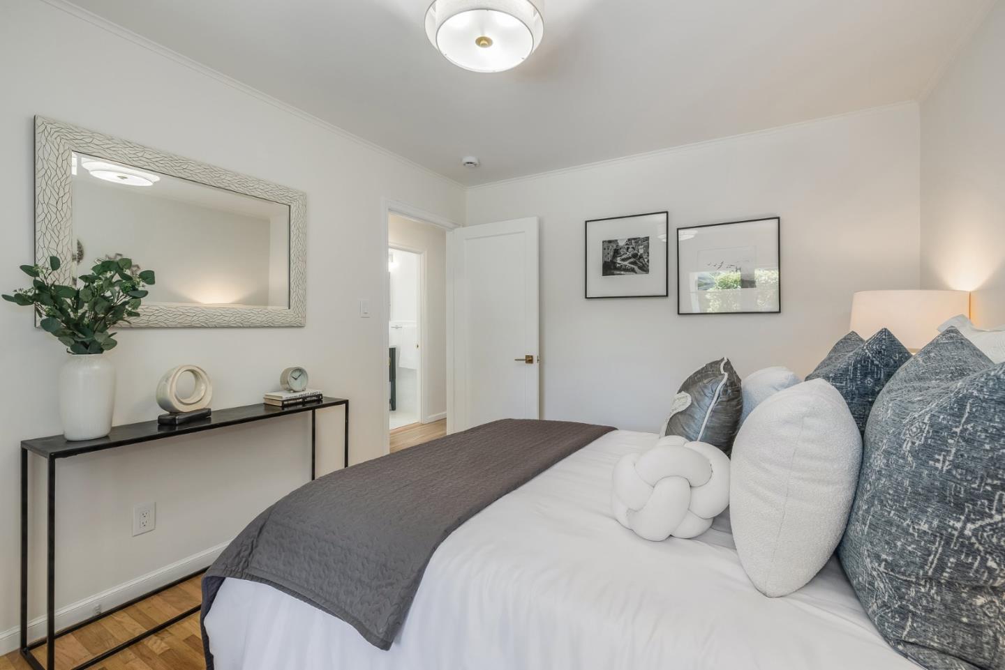 Detail Gallery Image 15 of 27 For 1224 Tilia St, San Mateo,  CA 94402 - 3 Beds | 2 Baths