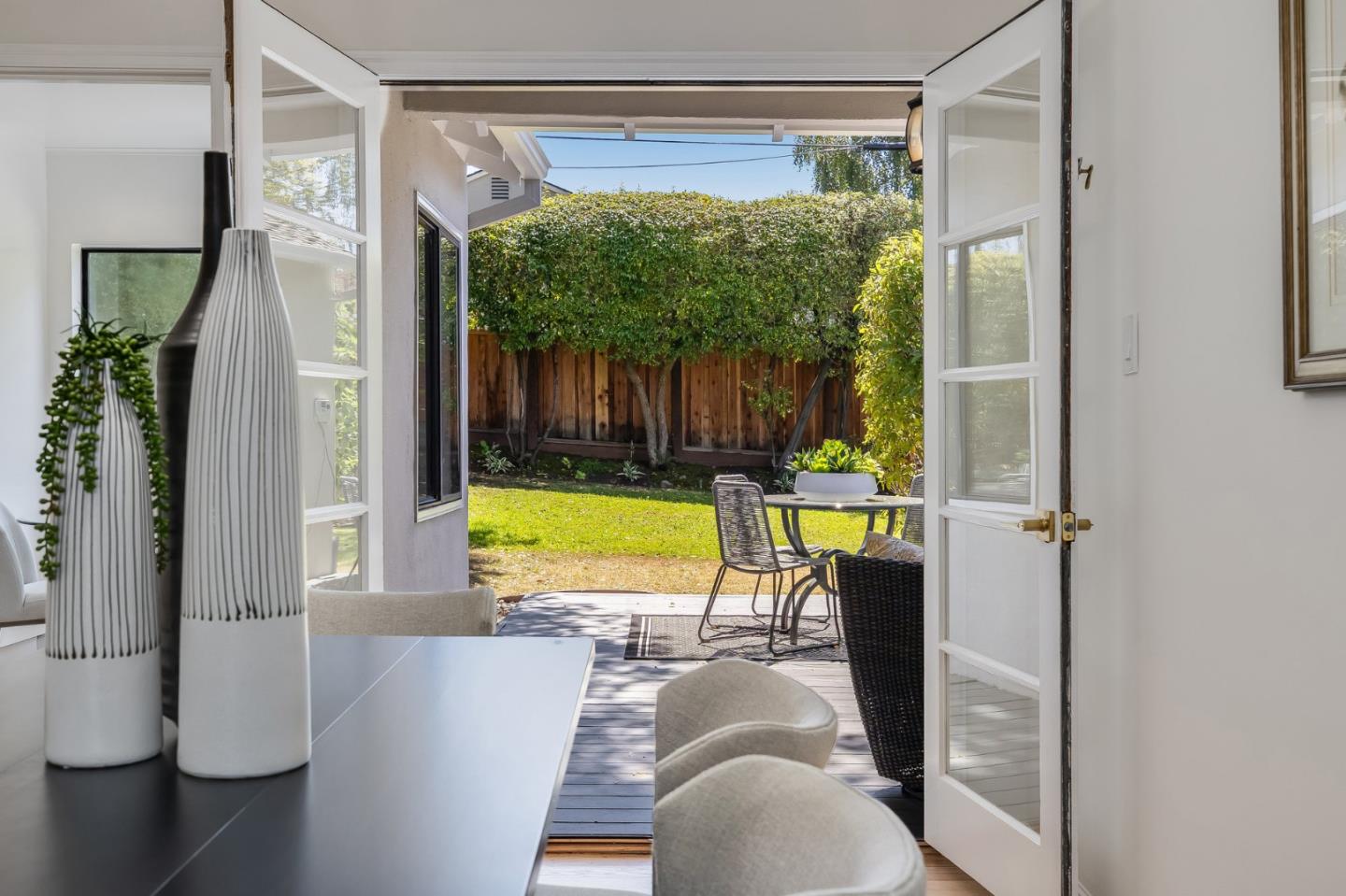 Detail Gallery Image 22 of 27 For 1224 Tilia St, San Mateo,  CA 94402 - 3 Beds | 2 Baths