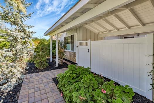 Detail Gallery Image 4 of 38 For 1682 Provincetown Dr, San Jose,  CA 95129 - 3 Beds | 2 Baths
