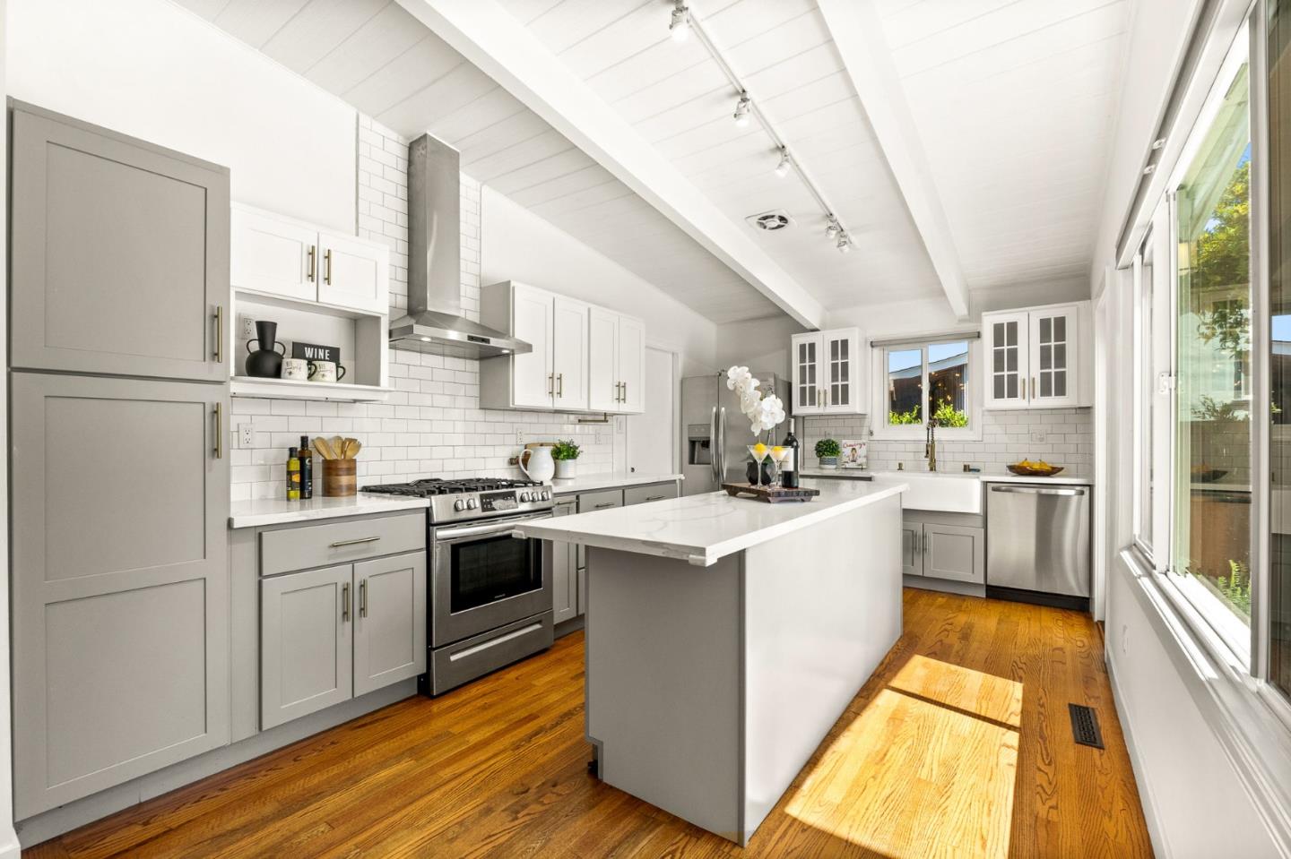 Detail Gallery Image 17 of 49 For 49 Gresel St, Hayward,  CA 94544 - 3 Beds | 2 Baths