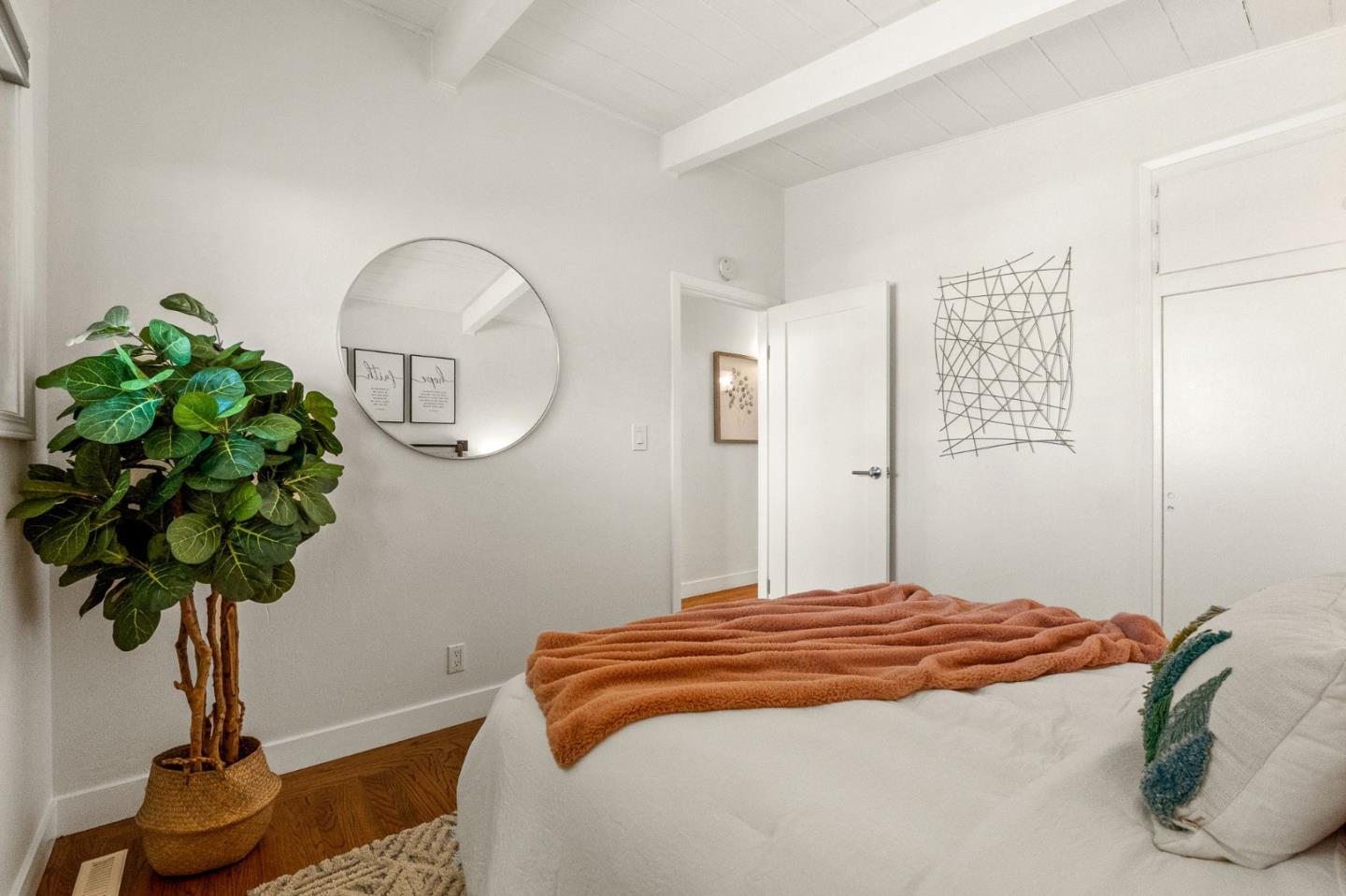 Detail Gallery Image 24 of 49 For 49 Gresel St, Hayward,  CA 94544 - 3 Beds | 2 Baths