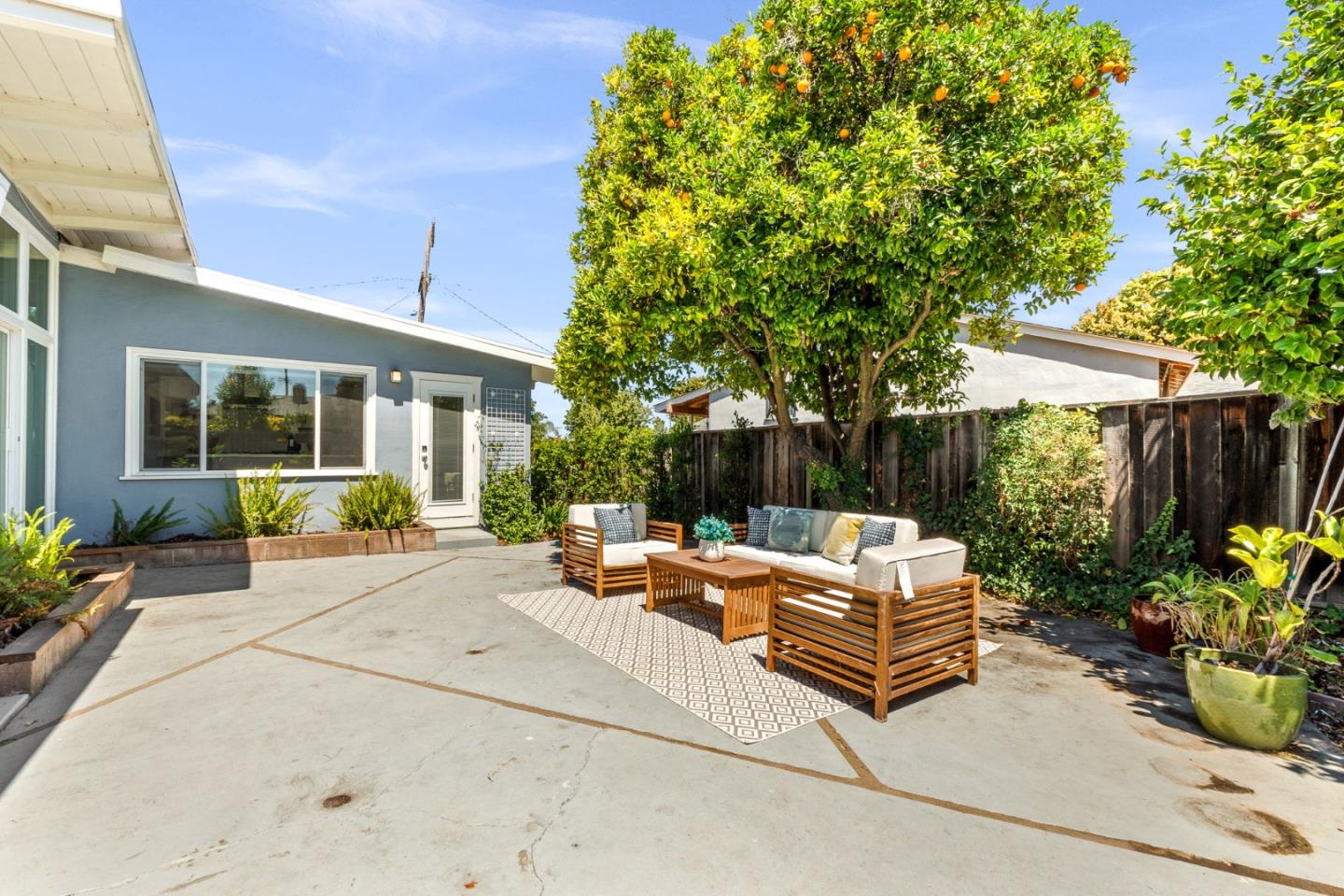 Detail Gallery Image 38 of 49 For 49 Gresel St, Hayward,  CA 94544 - 3 Beds | 2 Baths