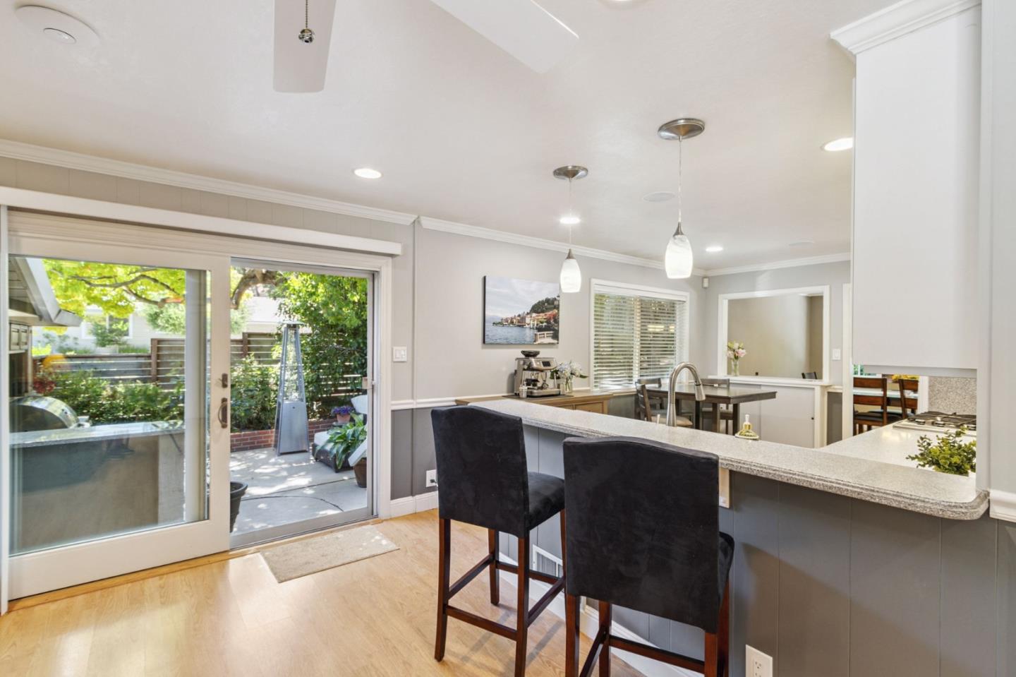 Detail Gallery Image 16 of 48 For 2920 Brittan Ave, San Carlos,  CA 94070 - 3 Beds | 2 Baths