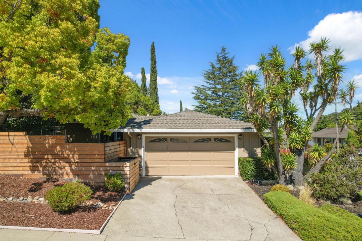 Detail Gallery Image 47 of 48 For 2920 Brittan Ave, San Carlos,  CA 94070 - 3 Beds | 2 Baths
