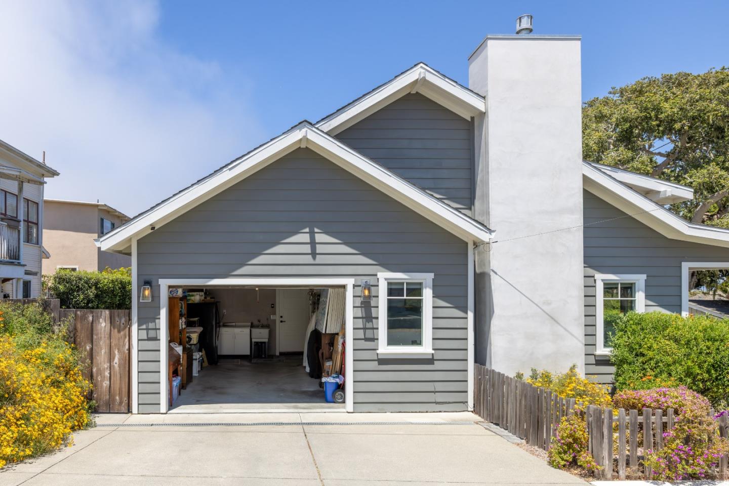 Detail Gallery Image 23 of 29 For 222 Wood St, Pacific Grove,  CA 93950 - 2 Beds | 2 Baths