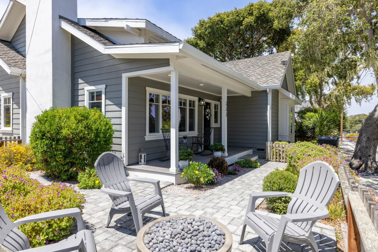 Detail Gallery Image 27 of 29 For 222 Wood St, Pacific Grove,  CA 93950 - 2 Beds | 2 Baths