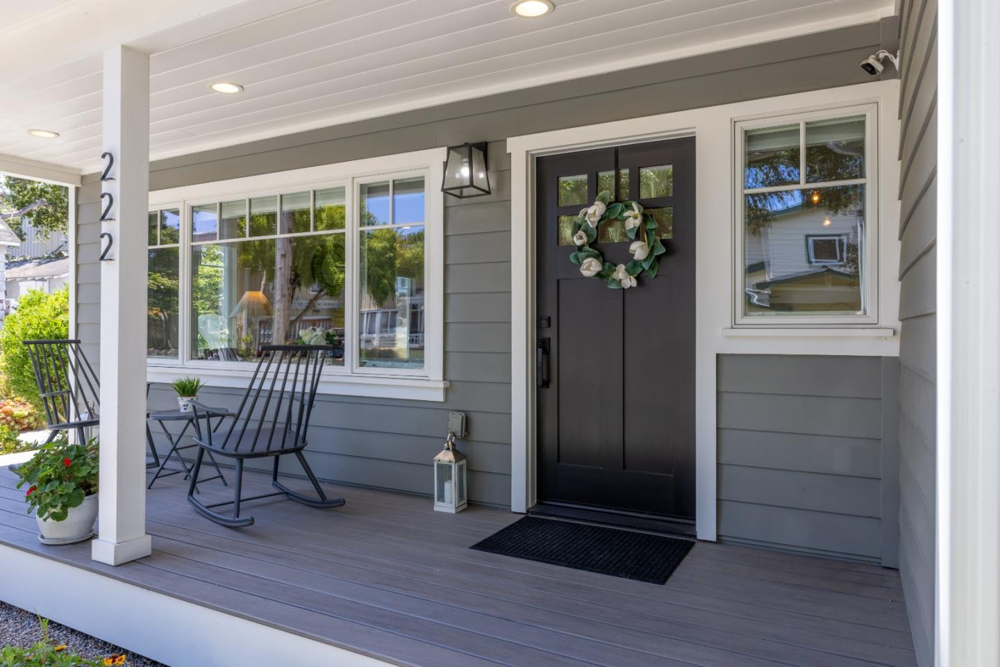 Detail Gallery Image 3 of 29 For 222 Wood St, Pacific Grove,  CA 93950 - 2 Beds | 2 Baths
