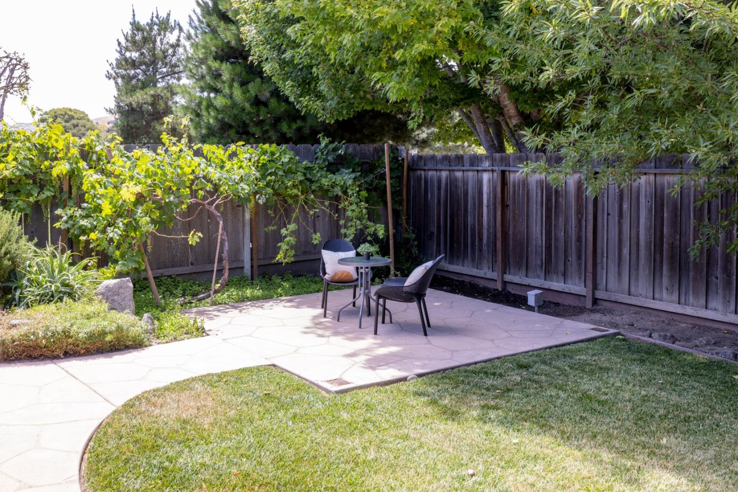 Detail Gallery Image 25 of 25 For 22820 Bravo Pl, Salinas,  CA 93908 - 4 Beds | 3 Baths