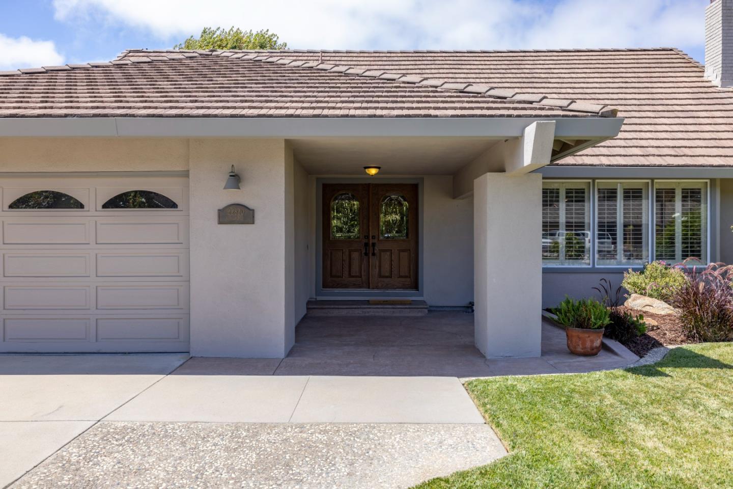 Detail Gallery Image 3 of 25 For 22820 Bravo Pl, Salinas,  CA 93908 - 4 Beds | 3 Baths